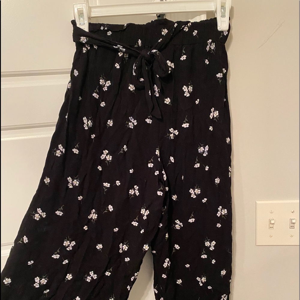 Matching set - Picture 2 of 3